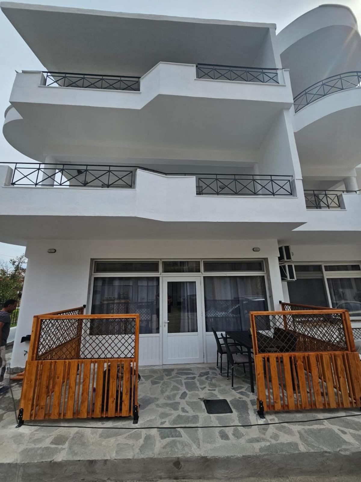 Beach Apartment B Nea Karvali Luaran gambar